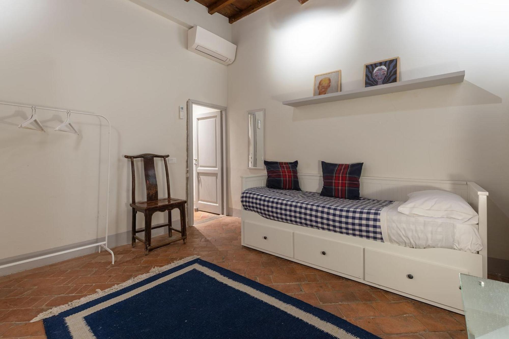 Santo Spirito Suite-Hosted By Sweetstay Флоренция Экстерьер фото
