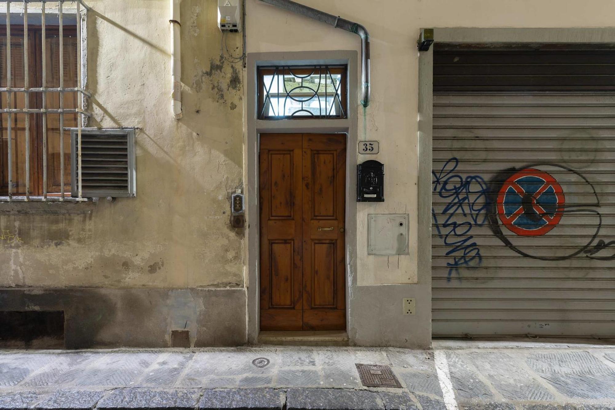 Santo Spirito Suite-Hosted By Sweetstay Флоренция Экстерьер фото